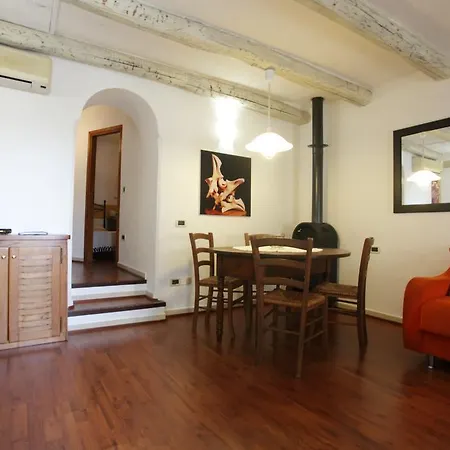 Hbt Flat N. 4 Apartman Olbia